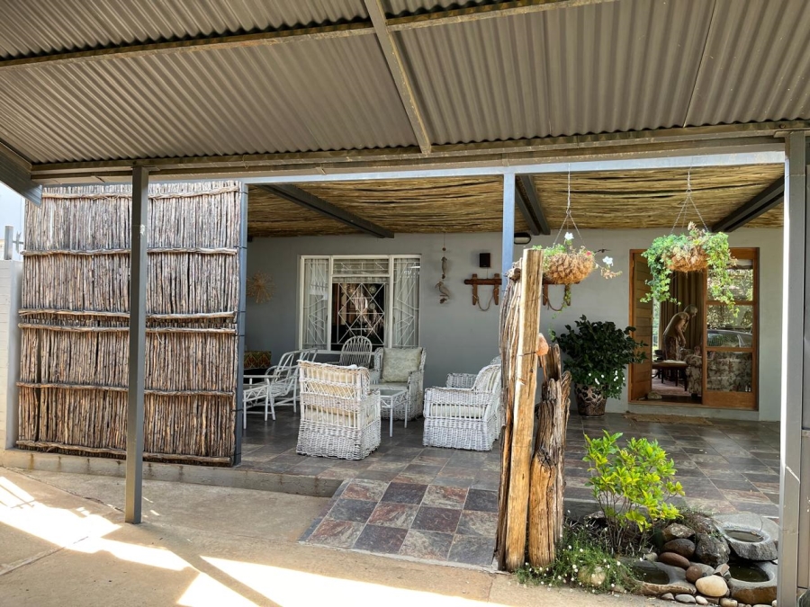 5 Bedroom Property for Sale in Theunissen Free State